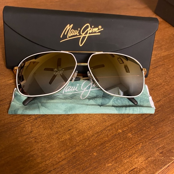 Maui Jim - Picture 2 of 3